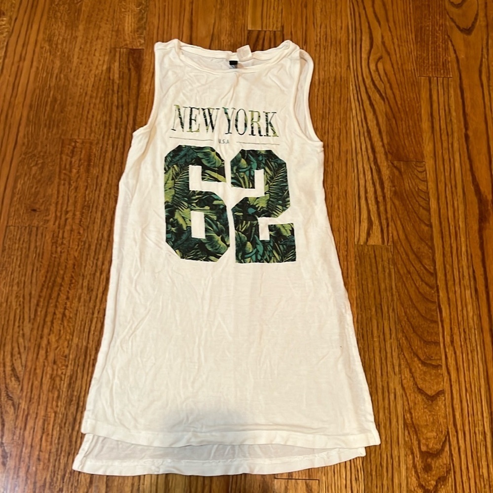 Girls H&M T Shirt Tunic open on sides size XS White with Green Print Sleevless